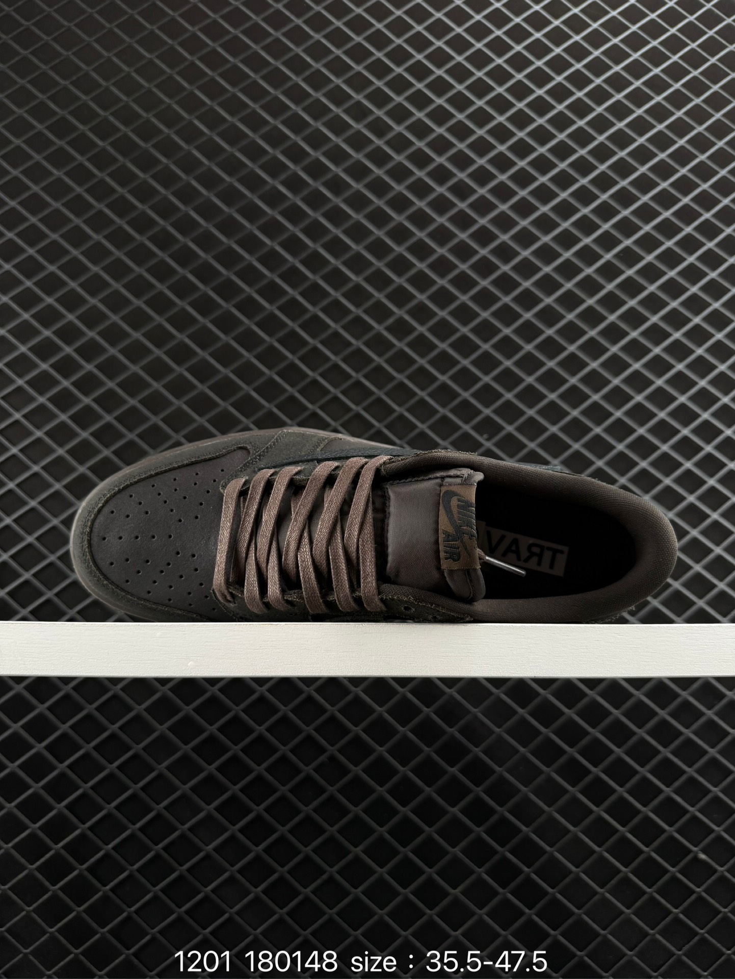 Travis Scott x Air Jordan 1 Low 